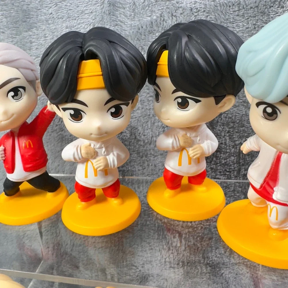 McDonald's K-Pop Chibi Figure Lot of 7 Mixed Year Promo‎ Collectible Toys